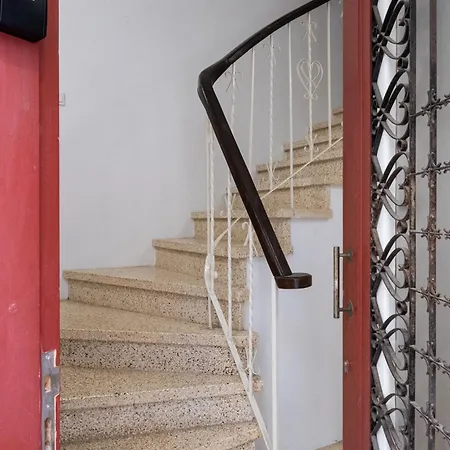 St Lazar Vintage Apartment *